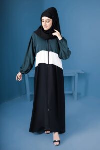 Read more about the article Abaya Style: A Comprehensive Guide to Modern Modesty