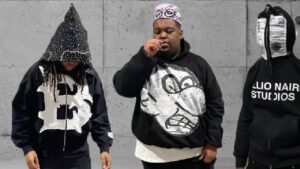 Read more about the article Billionaire Studios Hoodie A Image of Extravagance and Streetwear Fusion