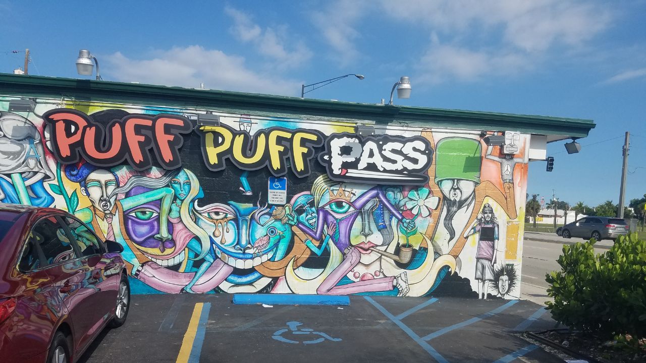 You are currently viewing Puff N Pass Oakland: Your Smoke Shop Haven