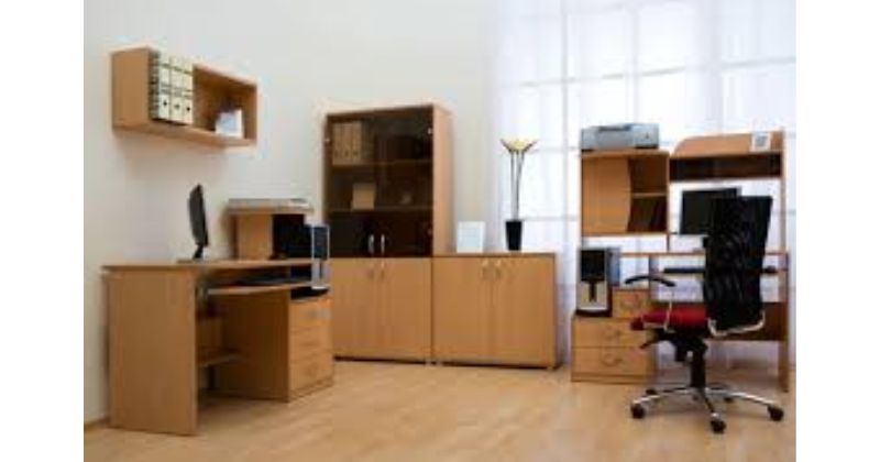 Read more about the article 5 Essential Factors To Consider Before Buying Office Furniture