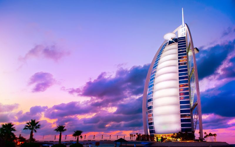 Read more about the article Unveiling Opulence: What to Expect on a Burj Al Arab Guided Tour