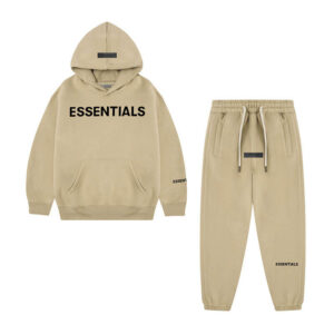 Read more about the article The Essentials Tracksuit: Where Comfort Meets Luxury