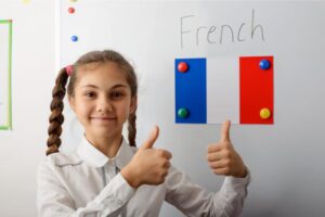 Read more about the article Learn French Basics : Simple Conversations for Beginners