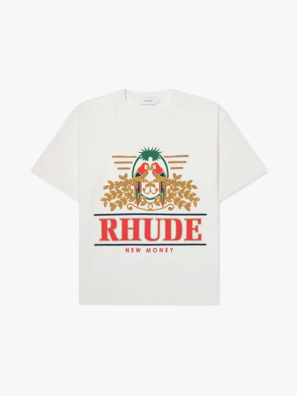 You are currently viewing How Rhude is Redefining Streetwear with Luxury Elements