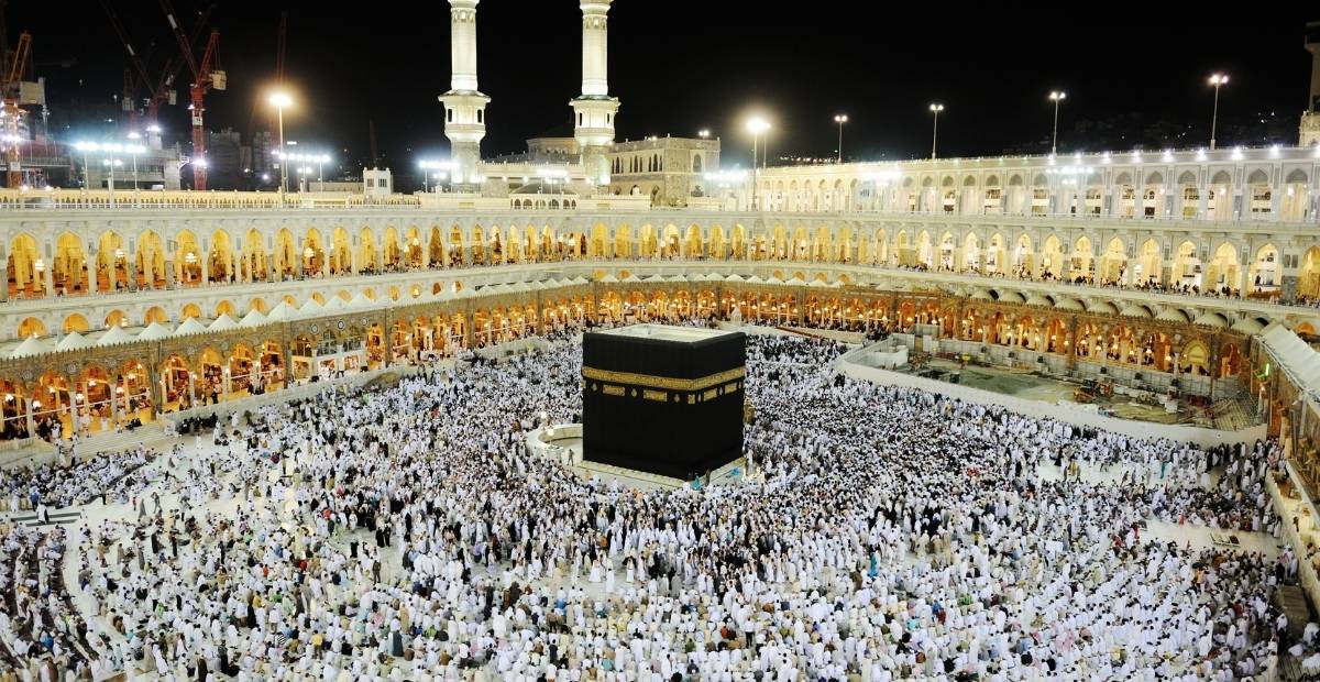 Read more about the article Affordable Hajj Packages 2024: Find the Best Offers for Your Spiritual Journey