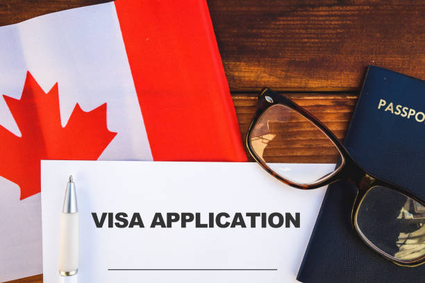 Read more about the article Essential Documents for a Smooth Canada Visa Application