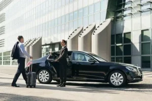 Read more about the article Luxury Airport Transfers Brisbane: Chauffeurs at Your Service