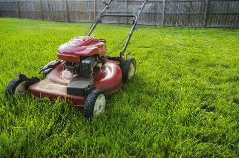 Read more about the article Lawn Mowing Trailers for Sale | Durable & Customizable