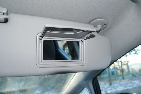 You are currently viewing The Benefits of Installing a Holden Barina Tm Sun Visor