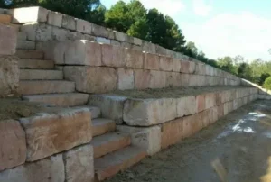 Read more about the article Sandstone Block Retaining Walls Brisbane: A Choice for Homes