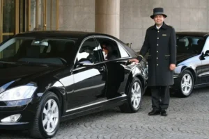 Read more about the article Top Reasons to Choose Chauffeur Minibus Hire Melbourne