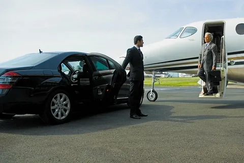 You are currently viewing Hassle-Free Rides: Choose Airport Chauffeur Sydney