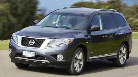 Read more about the article Stay Cool and Comfortable: Nissan Pathfinder Sun Shade Needs