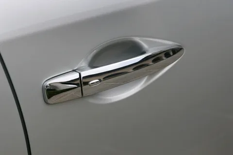 You are currently viewing Durability & Affordability: Nissan Navara Outer Door Handle