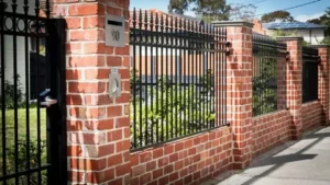 Read more about the article Integrate Brick Fencers Brisbane with Landscape: Garden Ideas