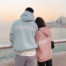 Read more about the article Essential Hoodie fabric blends fashion in canada