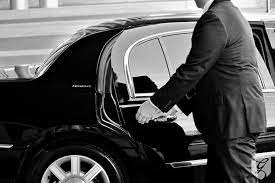 Read more about the article Business Limousine Services: Elevate Your Corporate Travel Experience