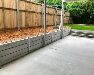 You are currently viewing Sleeper Retaining Walls Brisbane: Sloped Landscapes Solution