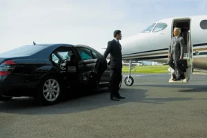 Read more about the article Luxury Melbourne Airport Transport: When to Book Private Car?