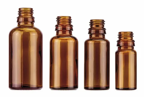 You are currently viewing Amber Glass Bottles: Benefits for Cosmetics & Pharma