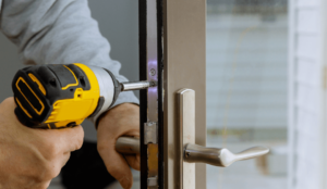 Read more about the article Best Locksmith Dubai Near Me for Office and Residential Locks