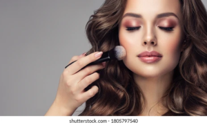 Read more about the article Advanced Makeup Course in Chandigarh