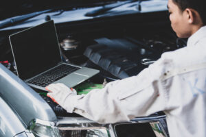 Read more about the article Rev Up Your Ride: All You Need to Know About Mercedes Engine Repair