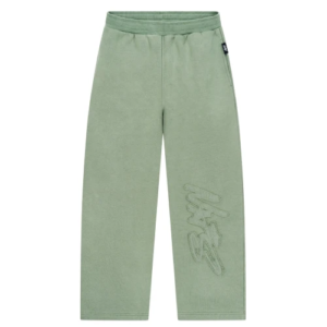 Read more about the article Olive N*fs Joggers: Experience the Ultimate Comfort and style