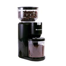 Read more about the article The Ultimate Guide to Choosing the Best Coffee Machine for Your Home