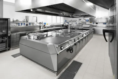 Read more about the article Industrial Kitchen Equipment: Boost Speed & Quality