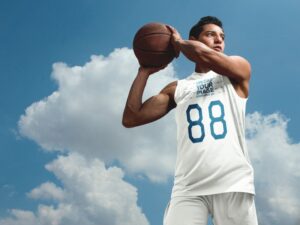 Read more about the article Custom Made Basketball Jerseys: Creating Your Unique Team Gear