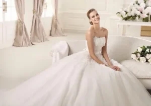 Read more about the article Find Your Dream Top Gown Bridal Shops Campbell Town