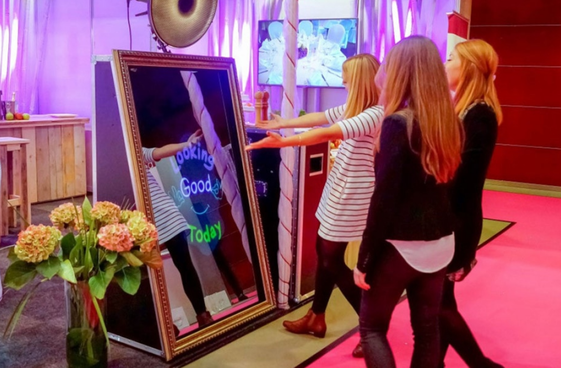 Read more about the article What Events Benefit From A Mirror Booth Rental Near Me?